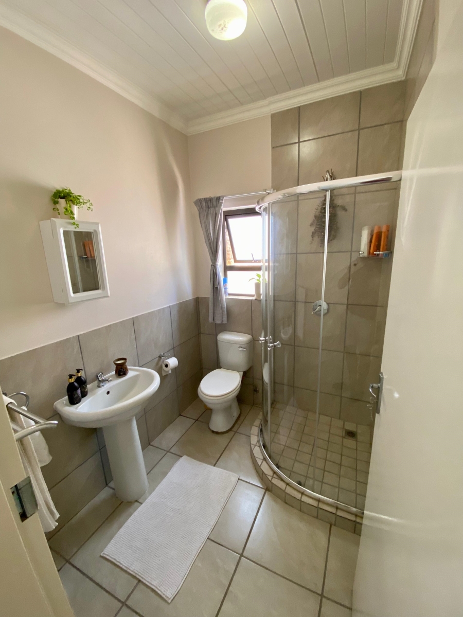 To Let 3 Bedroom Property for Rent in Schoemansville North West